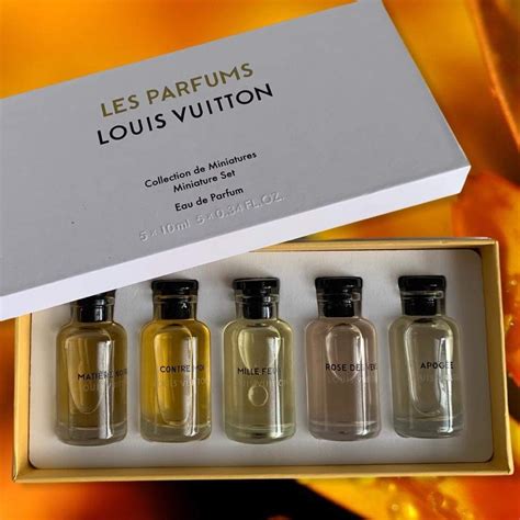 louis vuitton perfume set price.